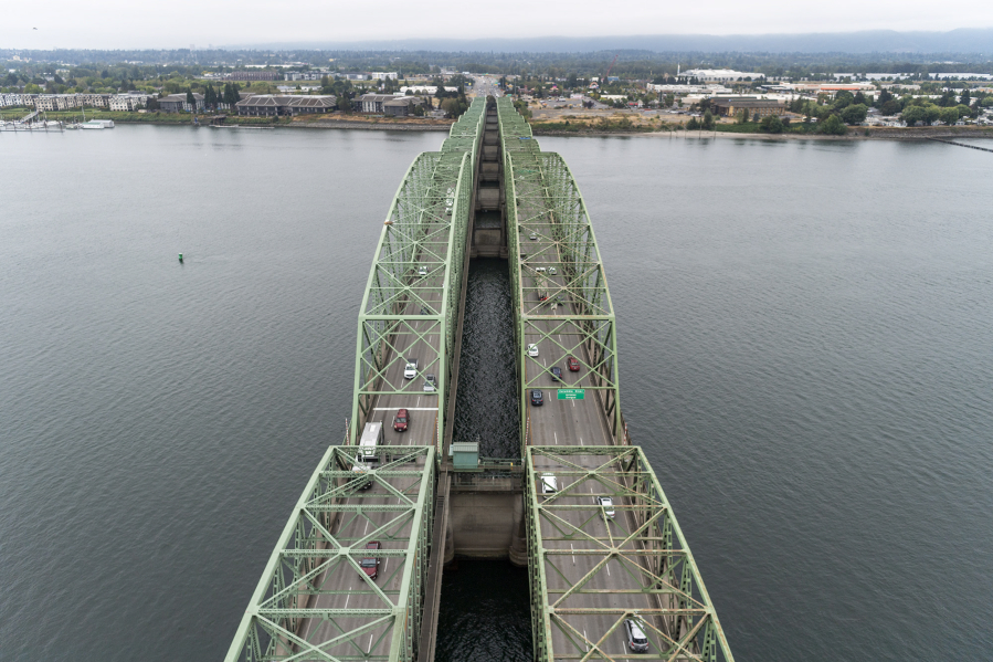 Featured image for $600M Federal Grant Secured for Interstate 5 Bridge Replacement Project