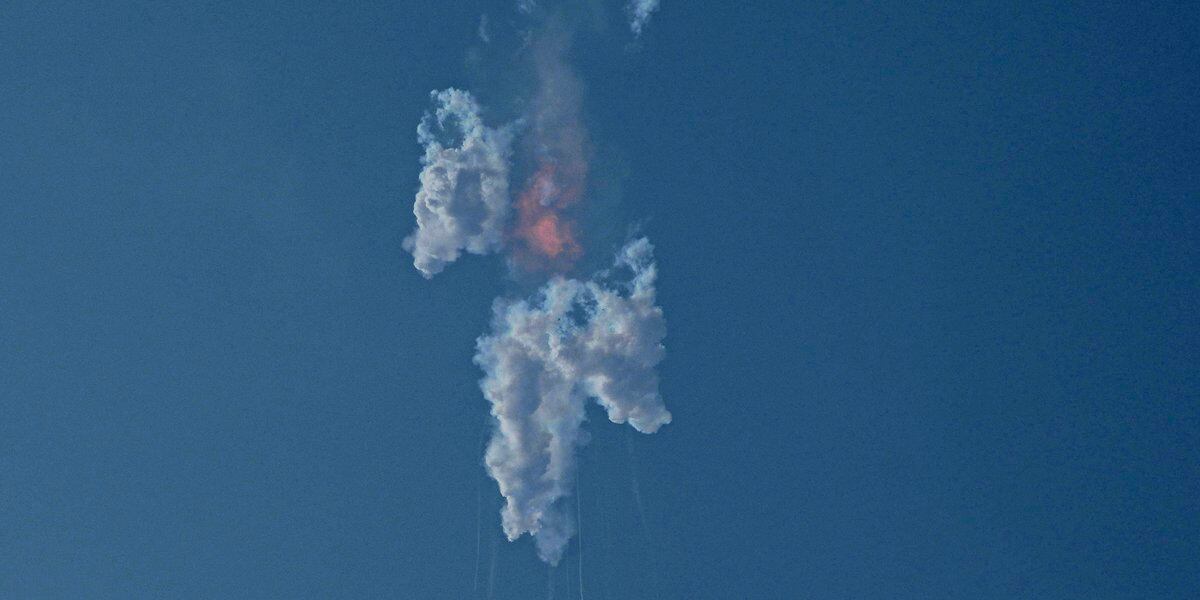 SpaceX Starship Launch Ends in Explosive Failure.