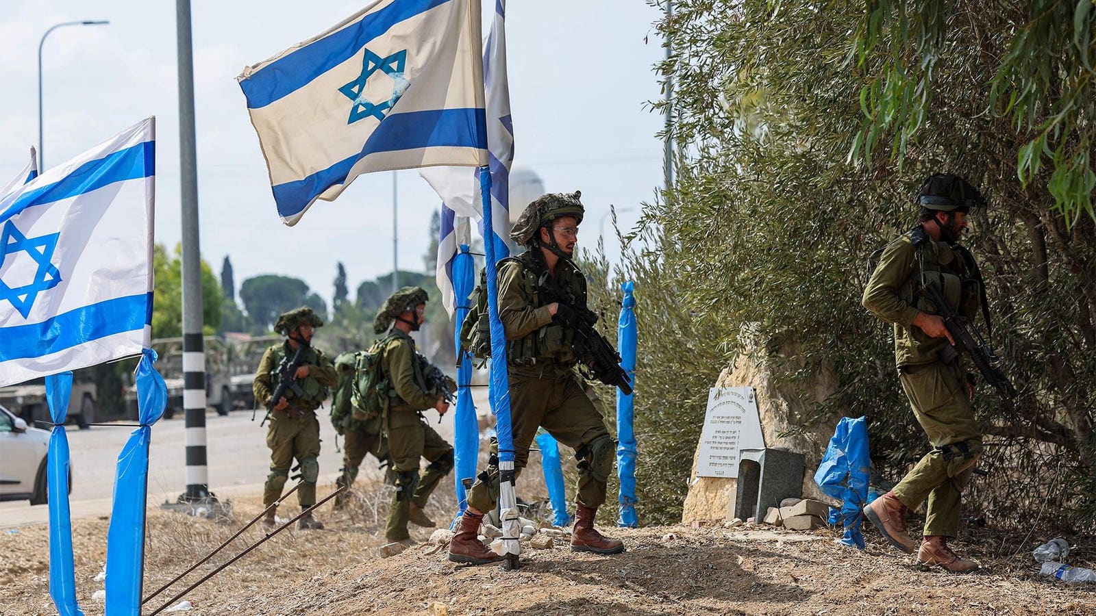 Featured image for Israel's Startup Founders Navigate Military Service and Entrepreneurship