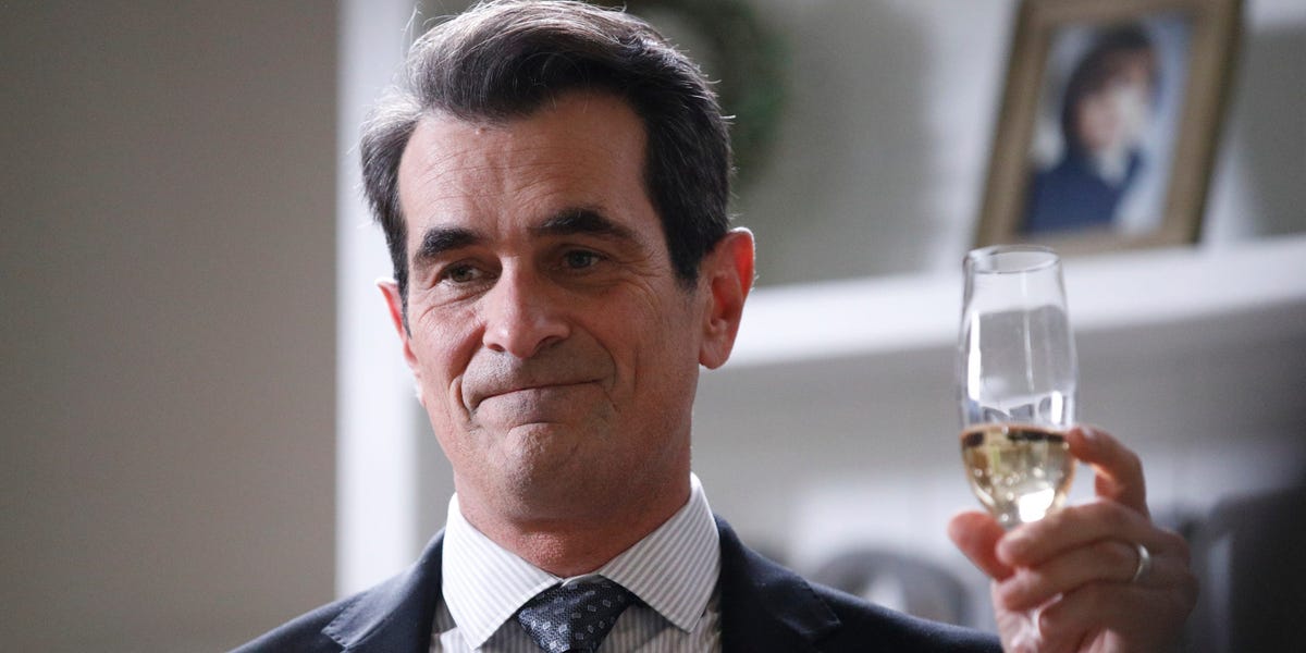 Featured image for "Fans Panic as Modern Family Reunion Raises Concerns About Ty Burrell's Fate"