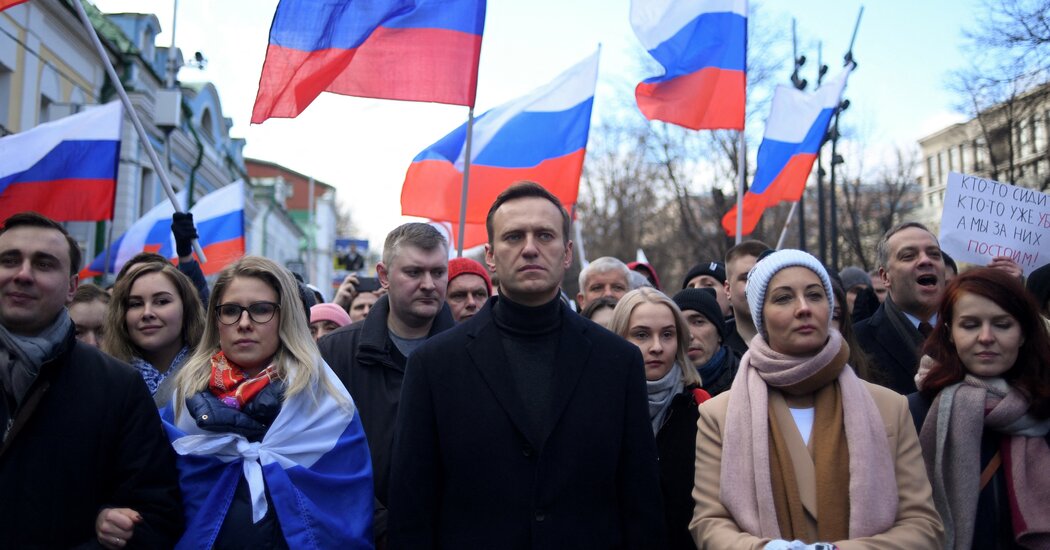 Featured image for "Navalny's Legacy: Shaping Russia's Opposition Movement"