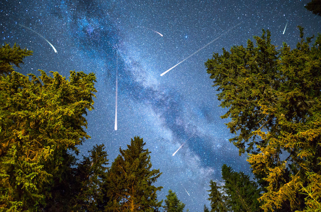 "Guide to Viewing the 2024 Perseid Meteor Shower"