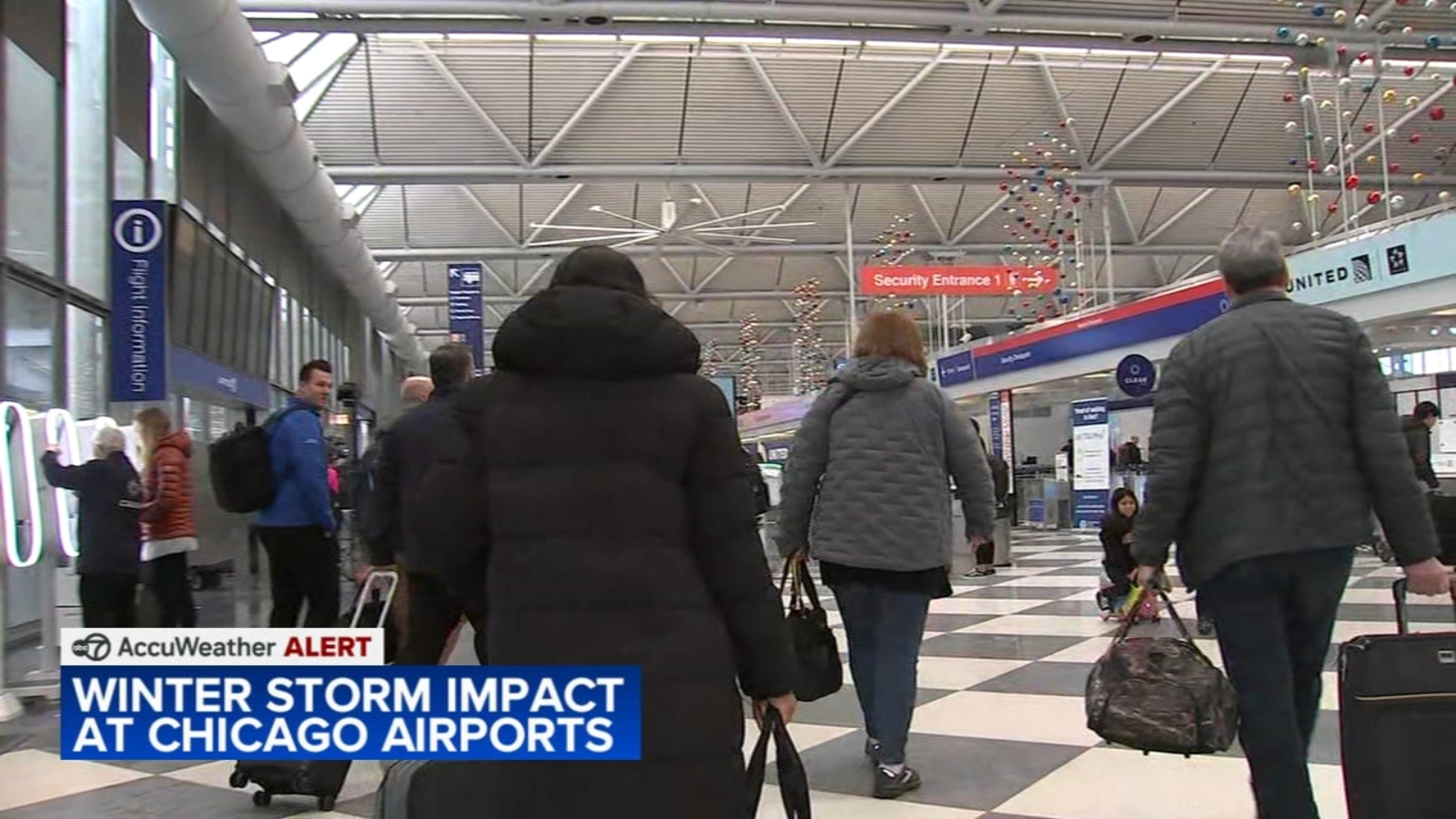"Severe Winter Storm Paralyzes Chicago Airports, Cancels Thousands of Flights Nationwide"