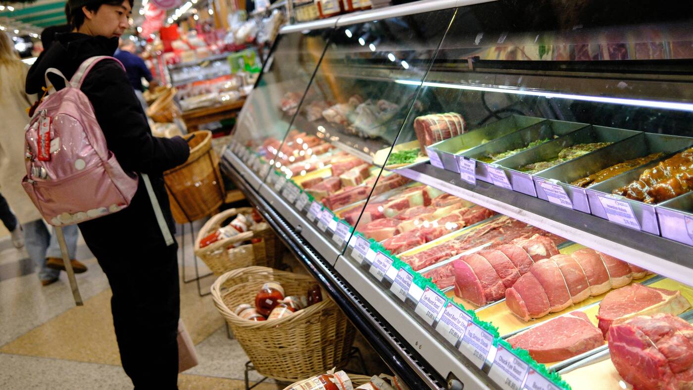 Featured image for US Inflation Eases to 2.7% in November, Providing Relief to Consumers