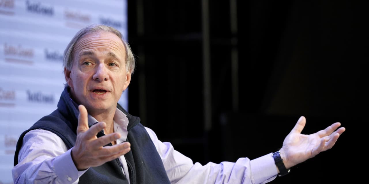 "The Economy's Unresponsive State: Blame the Giant Wealth Transfer, says Ray Dalio"