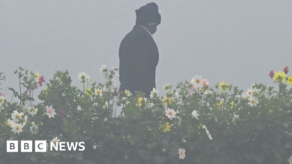 Featured image for "Delhi's Disruptive Fog: Poor Visibility Causes Travel Chaos"