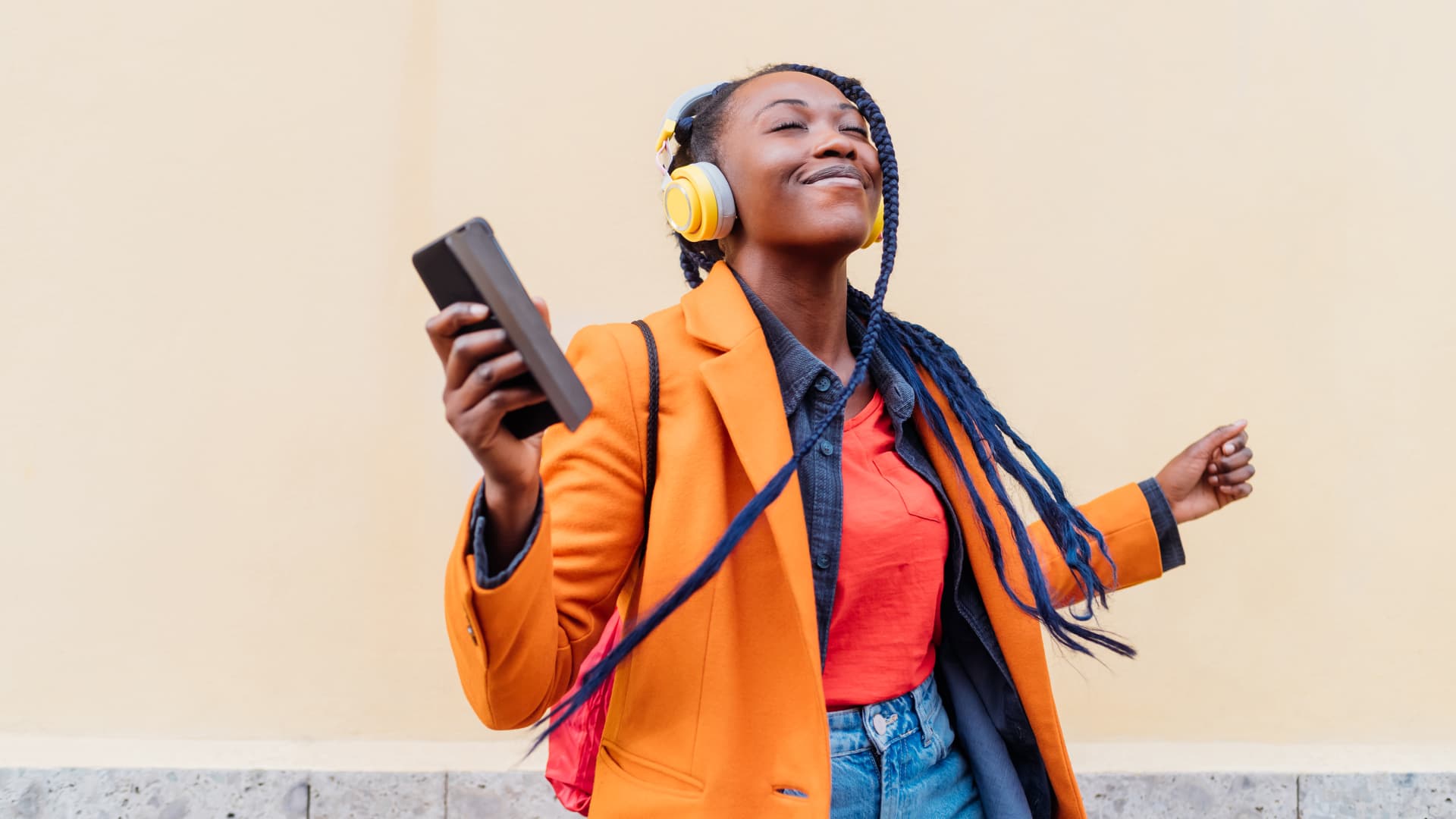 Featured image for "The Key to True Satisfaction: Harvard Happiness Expert Reveals the Top Avoidance Strategy"