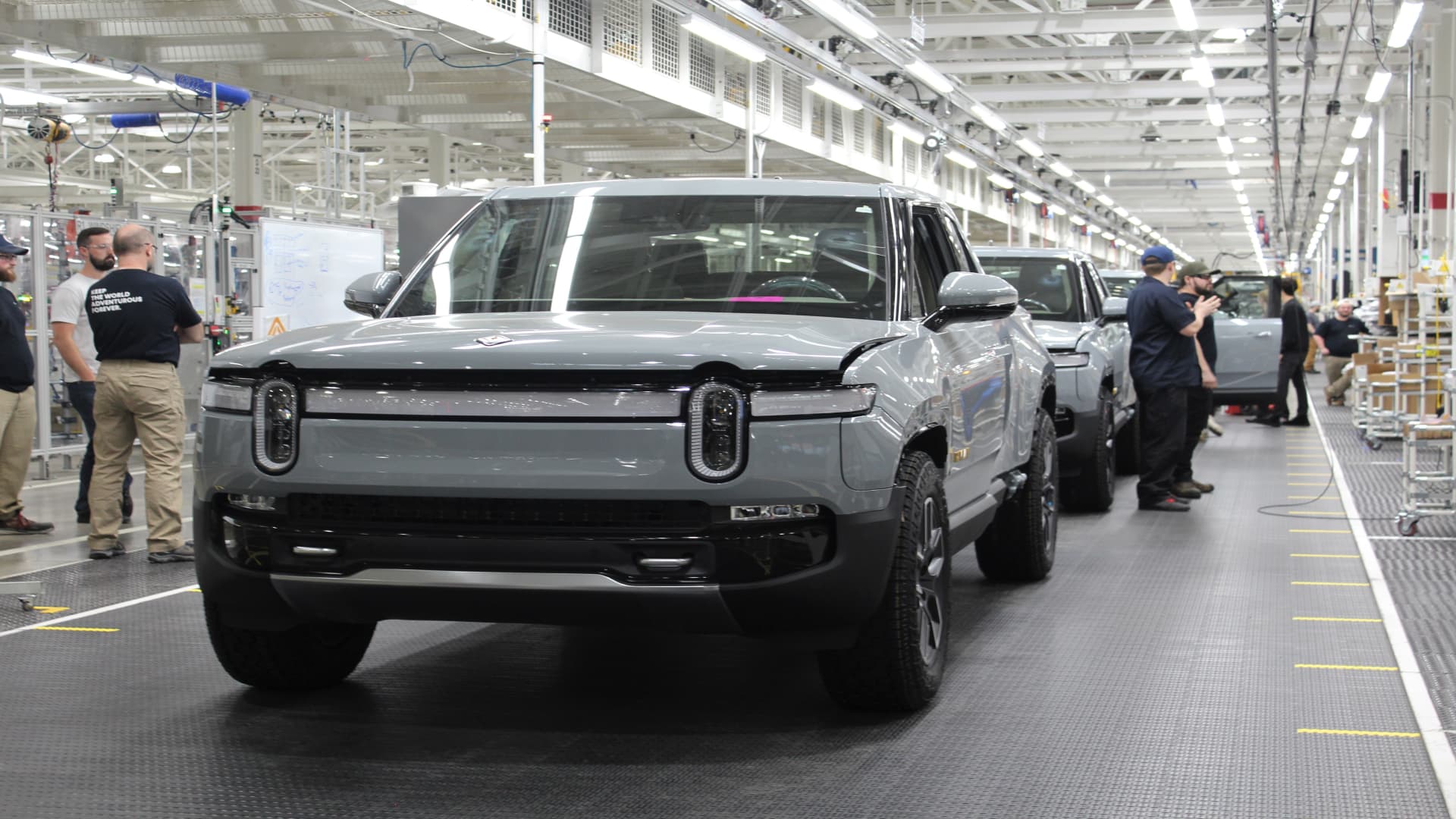 Rivian Q4 EV Deliveries Miss Mark, Stock Dips Despite Production Surge