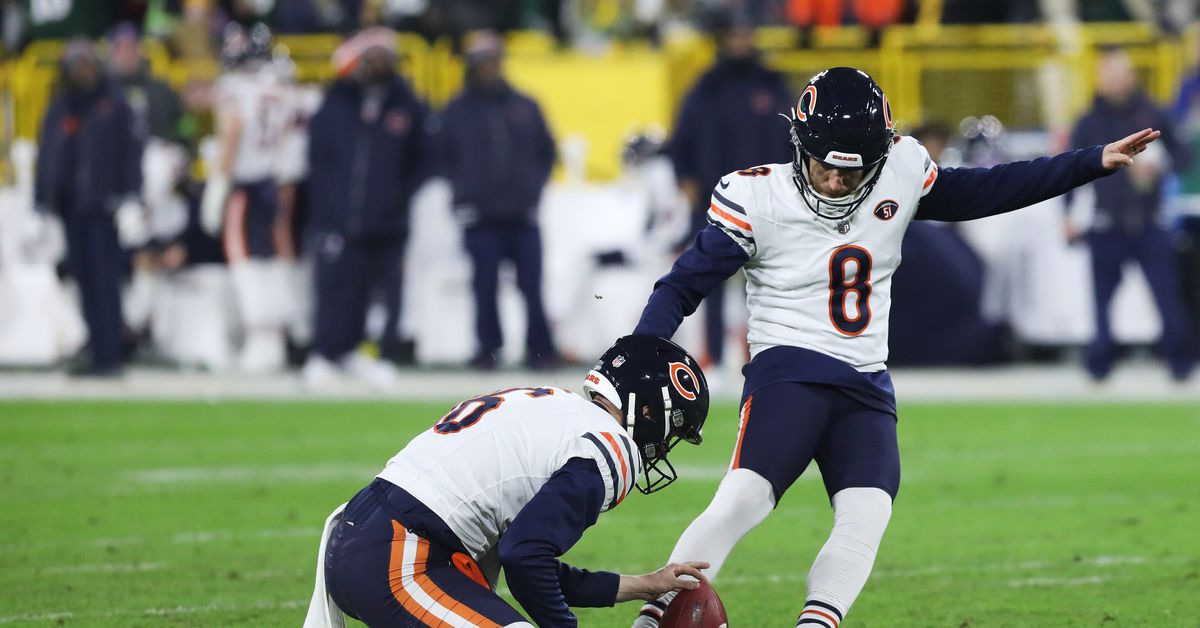 "Packers' Path to Playoffs: Highlights, Reactions, and Standout Performances"
