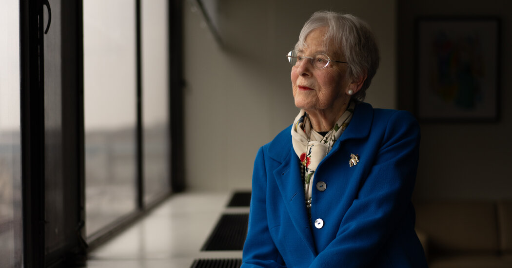 Featured image for "Bronx Medical School Receives $1 Billion Donation for Free Tuition Program"