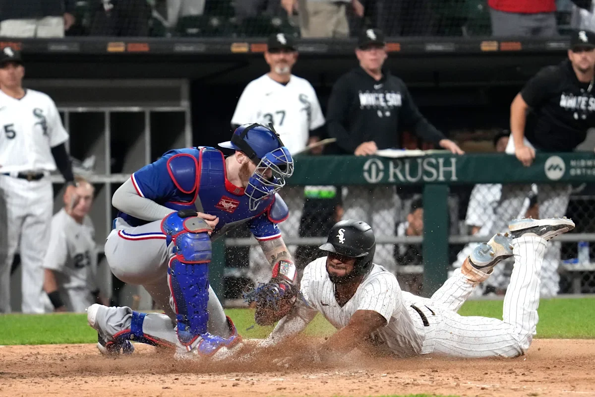 Controversial call leads to White Sox victory over Rangers.