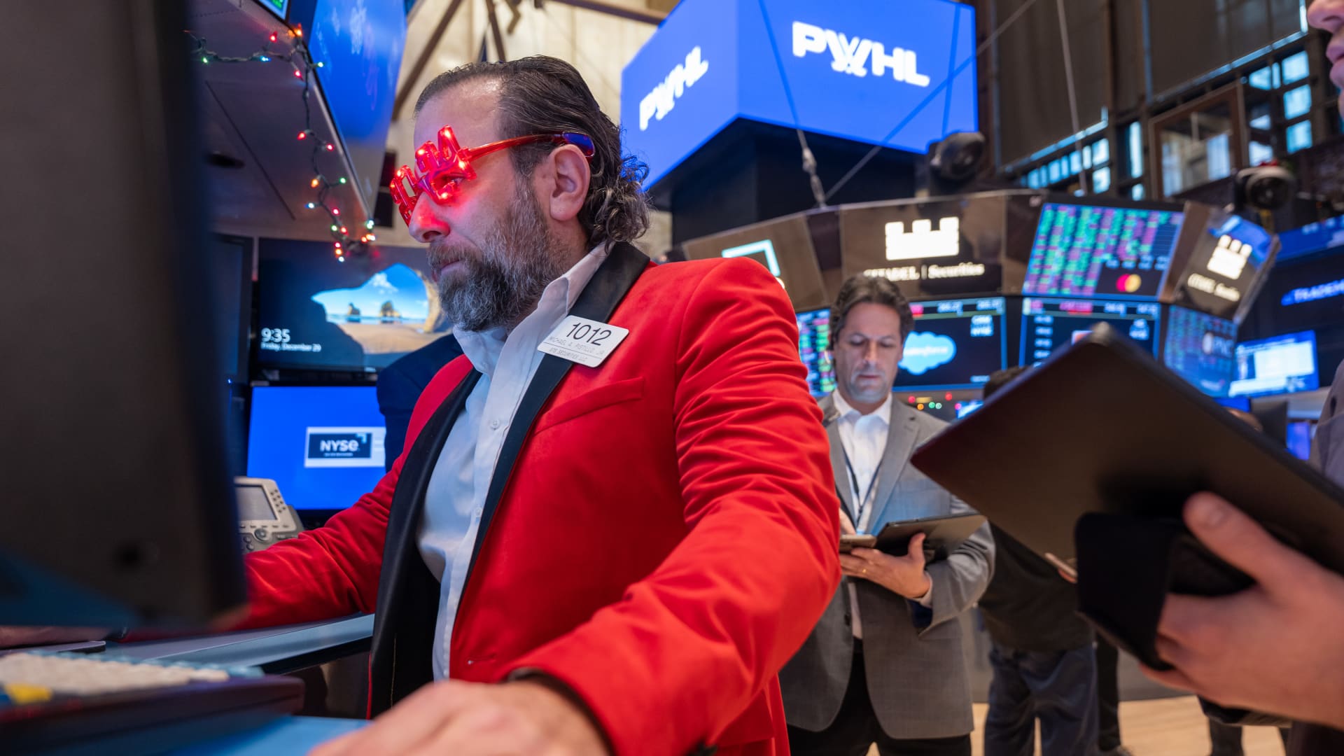 Featured image for "Top Investment Strategies for 2024: Expert Advice for Your $50,000"