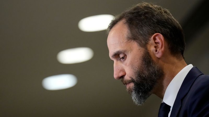 Featured image for Jack Smith Considers Resignation Amid Trump Legal Proceedings