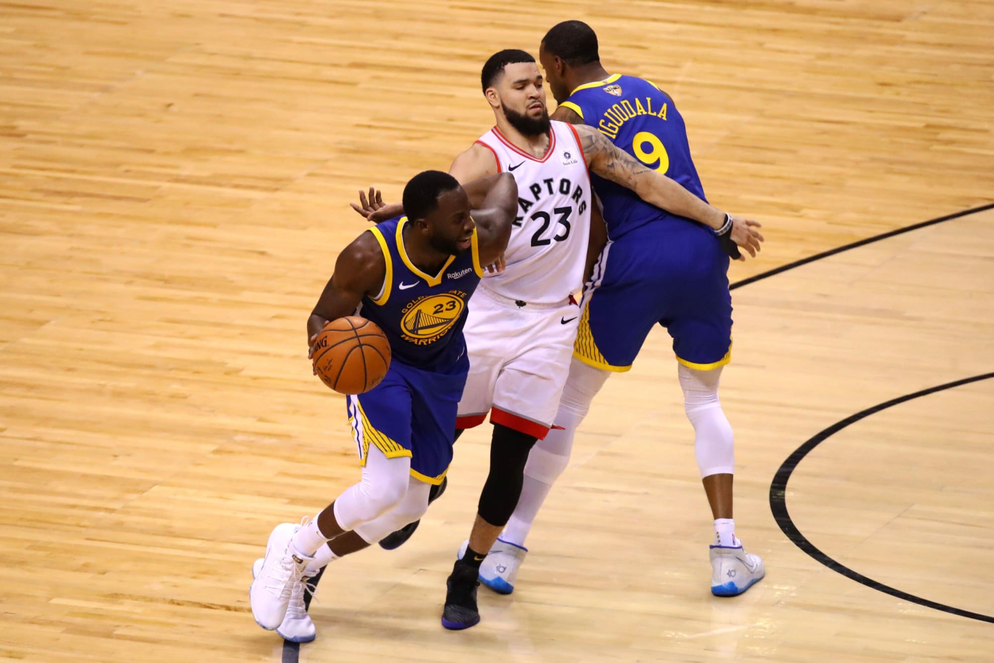 "Golden State Warriors Secure Draymond Green with Win-Win Deal"