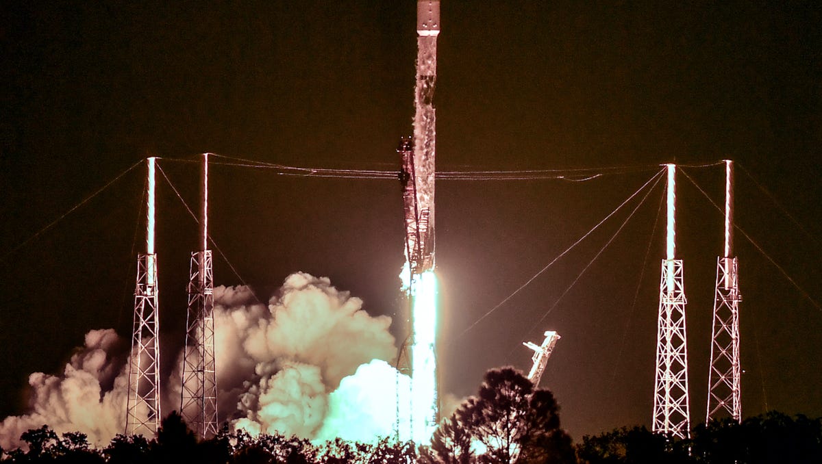 SpaceX's Friday Starlink Launch from Cape Canaveral: Updates and Live Stream