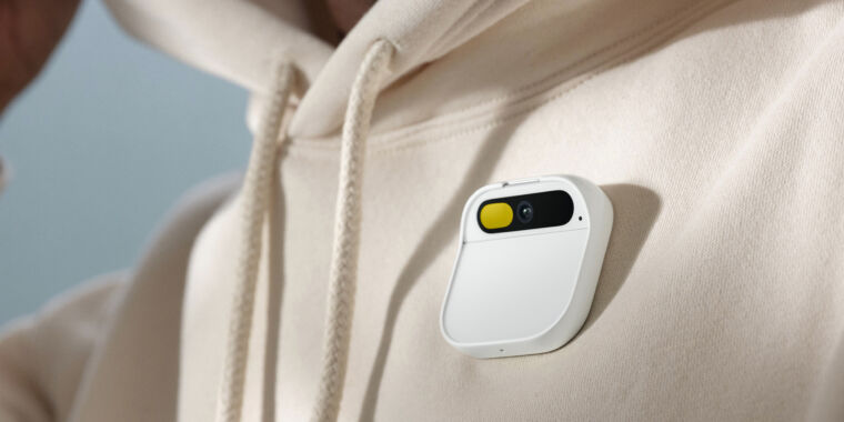 Humane AI Pin: A Controversial Blend of Wearable Tech and Artificial Intelligence