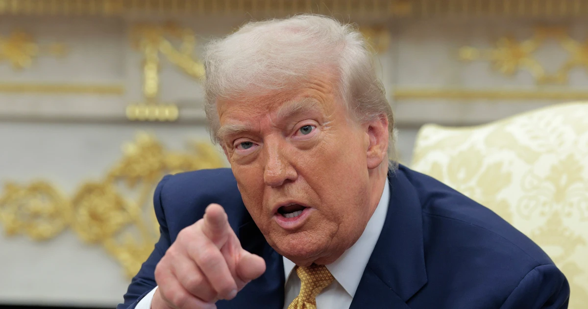 Trump Signs Executive Order to Regulate College Sports NIL Policies