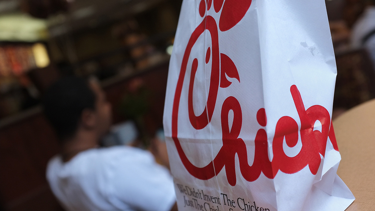 Featured image for Chick-fil-A to Remove Fan-Favorite Side Dish from Menu.