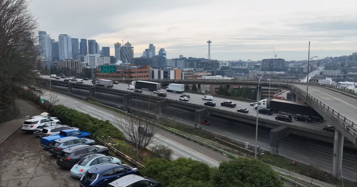 Featured image for DOT and Trump Admin Threaten Funding Over Truck Driver English Rules