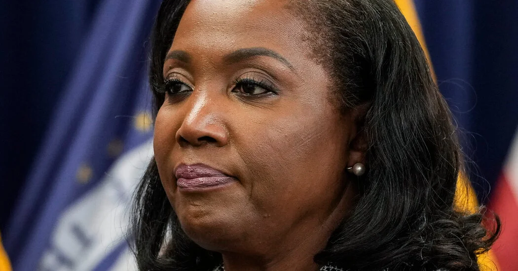 Trump Demands Fed Governor Lisa Cook's Resignation Amid Allegations and Power Play