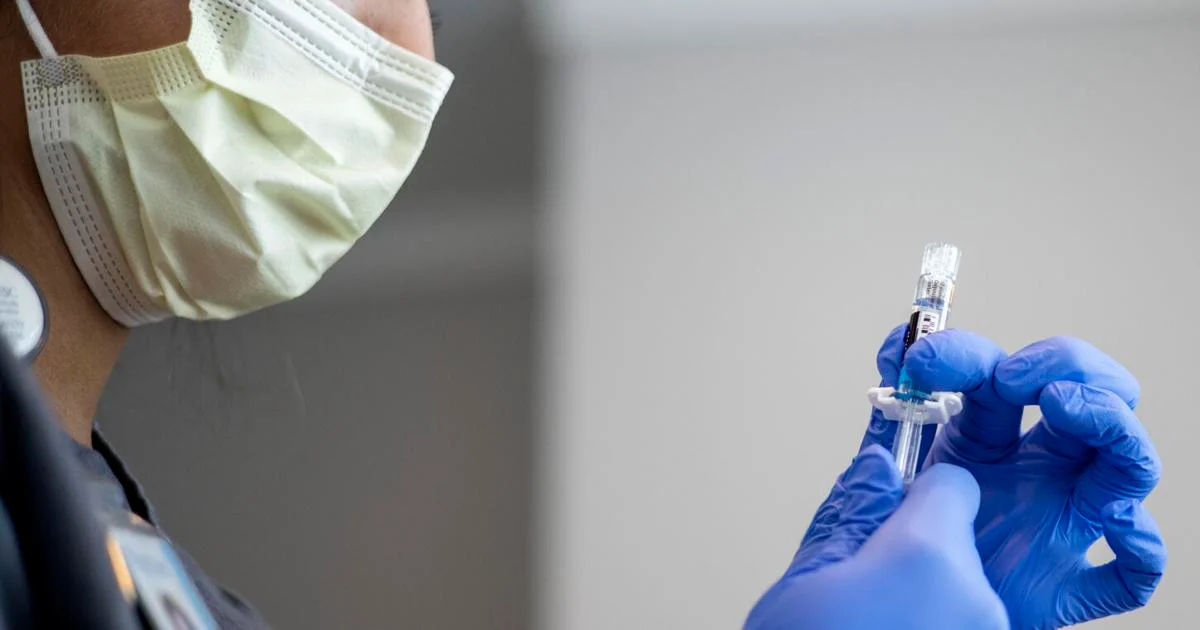 Featured image for "SC Faces Surge in Respiratory Illnesses Amid Low Vaccination Rates and Holiday Gatherings"