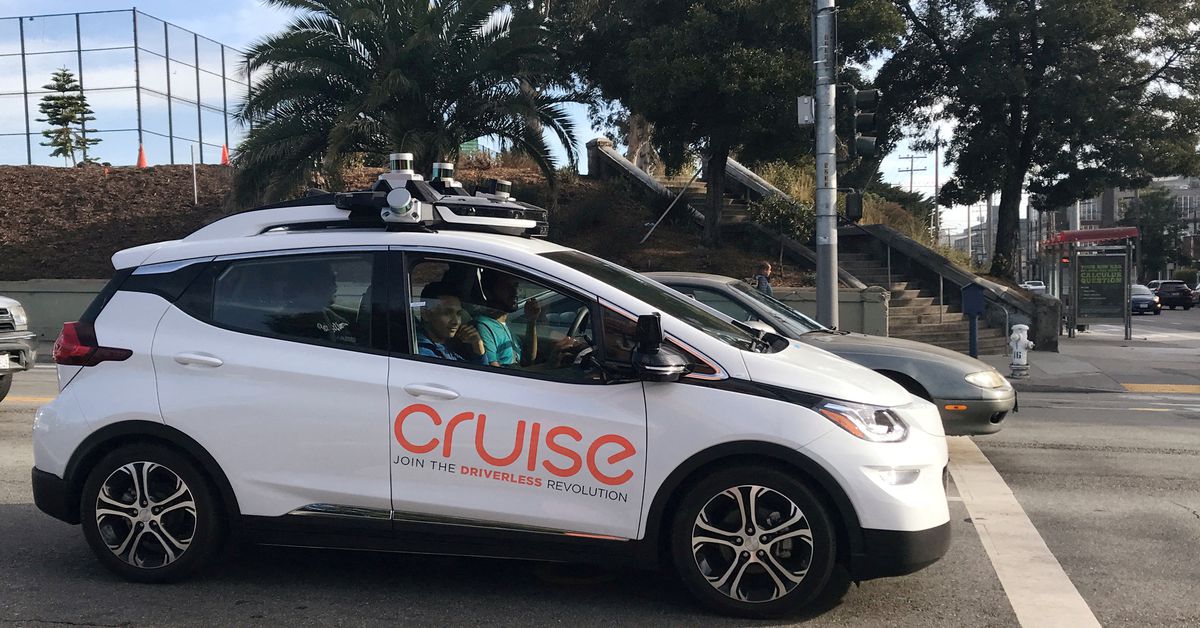 Cruise's Robotaxis Face Trust Issues and Recognition Struggles