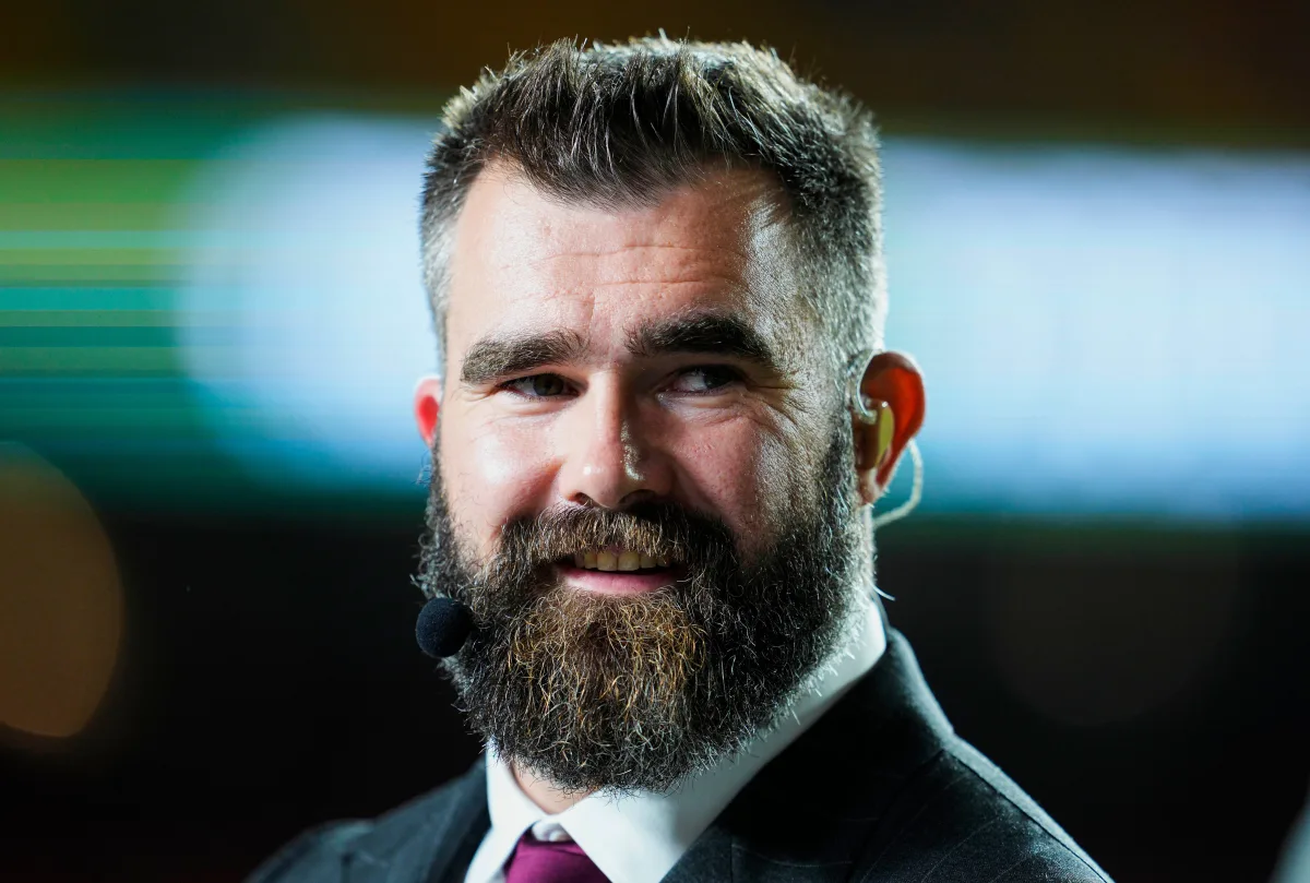 Featured image for Jason Kelce Apologizes for Viral Phone Incident Amid Police Investigation