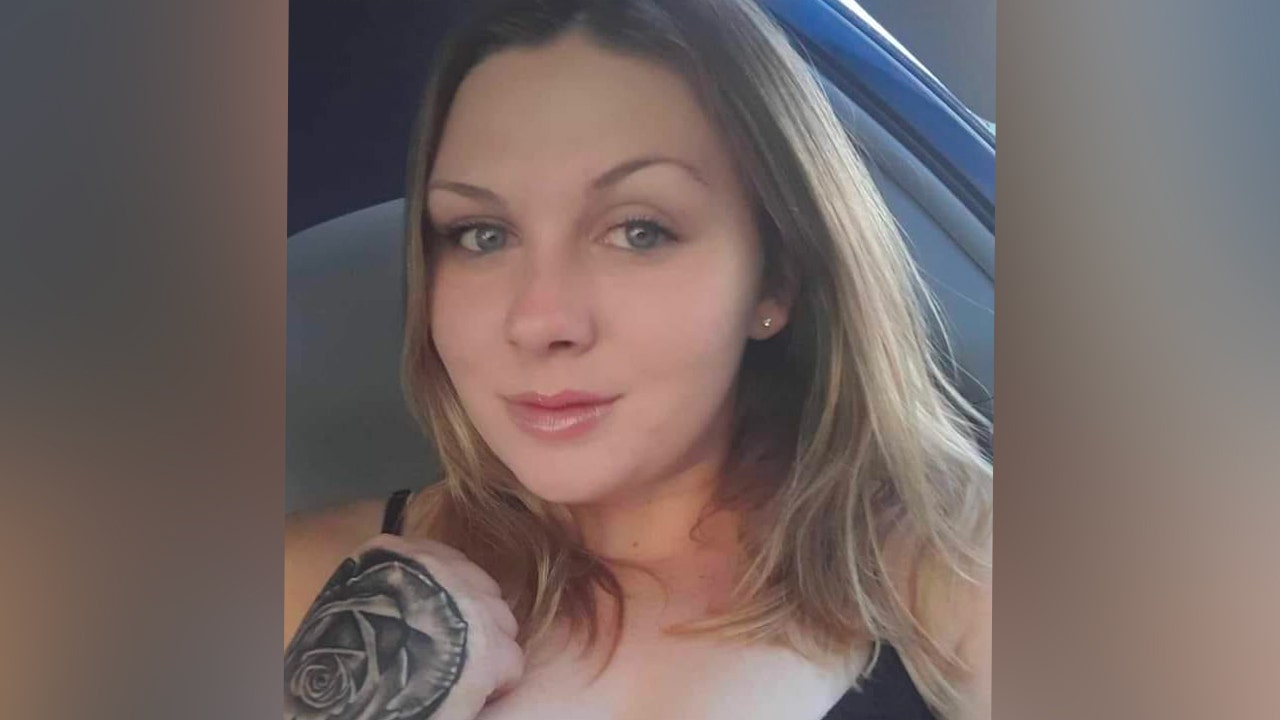 "Missing California Woman Amanda Nenigar Found Dead Near Arizona Border"