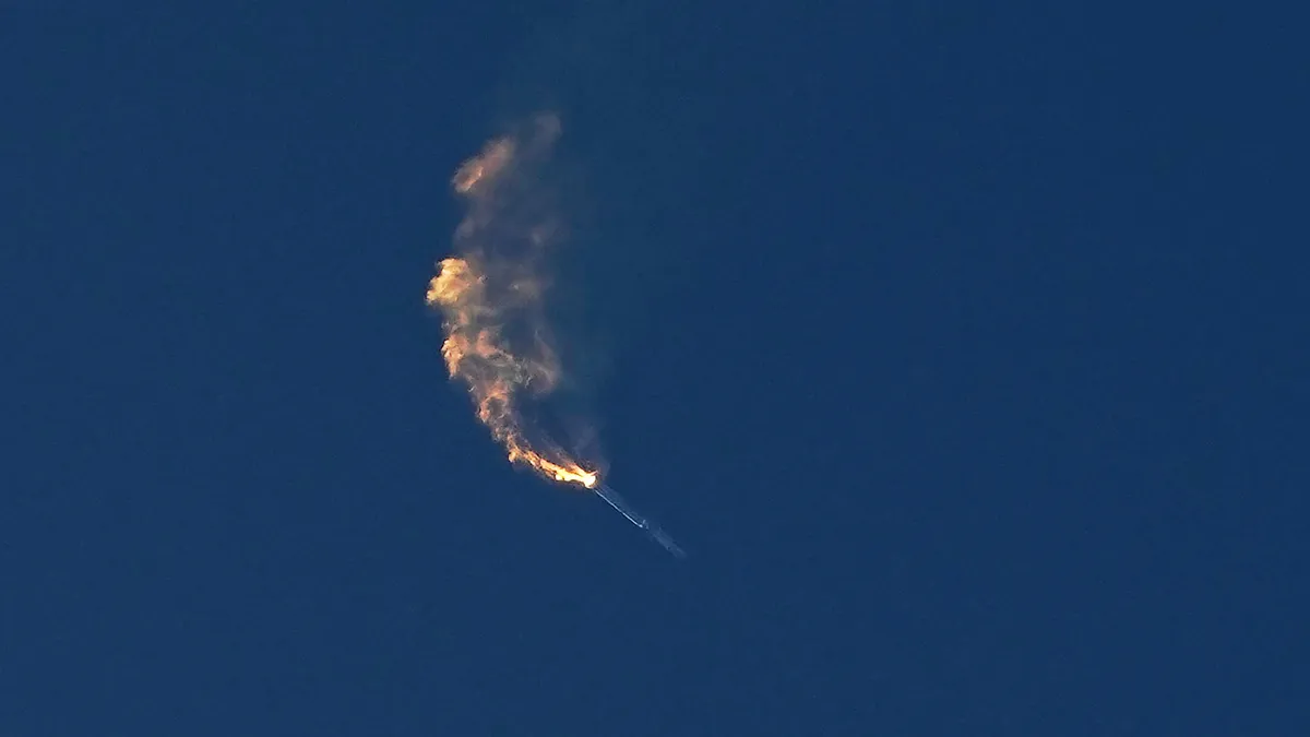 Safety concerns raised as SpaceX struggles to destroy failing Starship rocket.