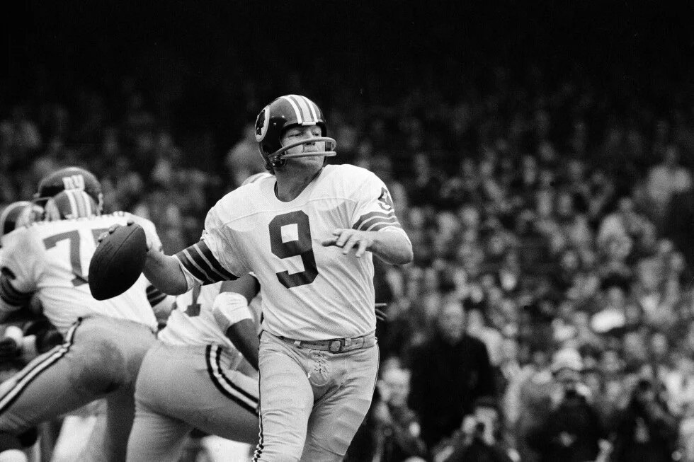 Legendary Hall of Fame QB Sonny Jurgensen dies at 91