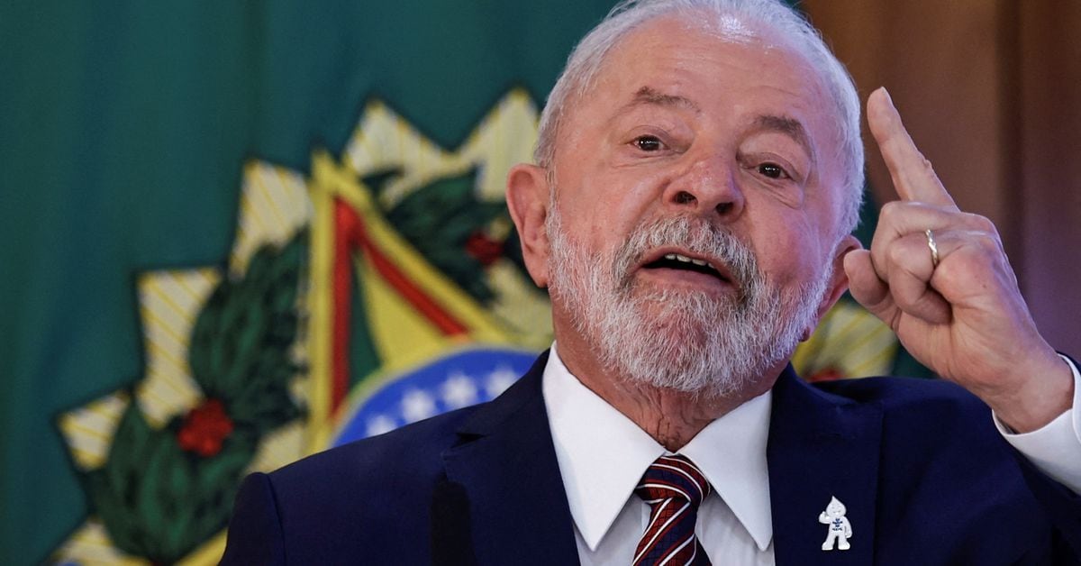Lula urges peace and economic ties amidst Ukraine-Russia conflict.