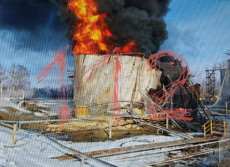 Featured image for Ukraine's HUR Strikes Russian Oil Depot in Belgorod Region