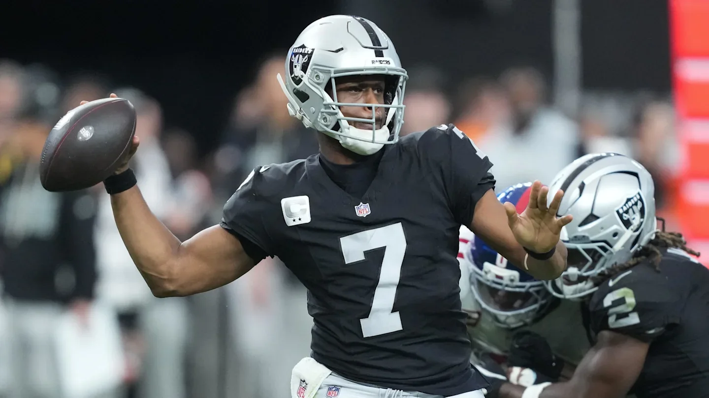 Jets Reunite with Geno Smith as Raiders Chase Mendoza and a Fresh Start