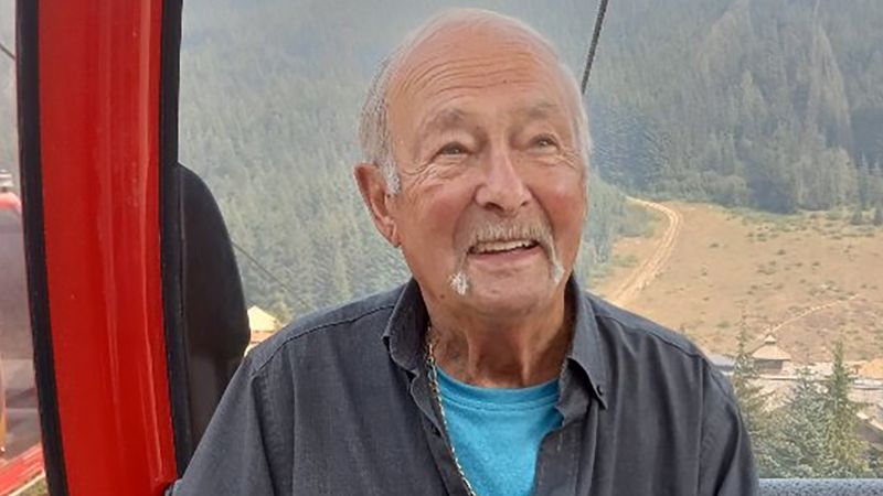 92-year-old driver rescued after surviving freezing night in Oregon