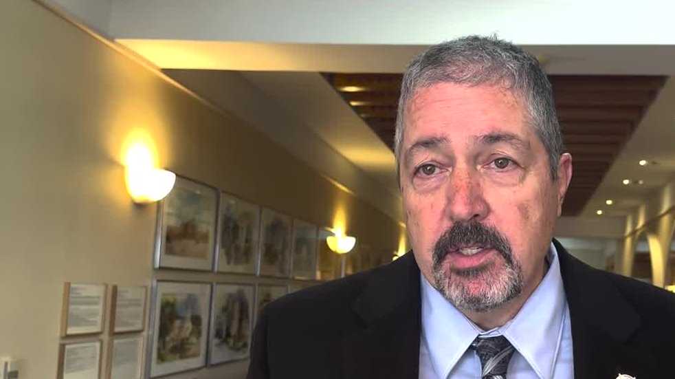 Featured image for "FBI Investigation Leads to Dismissal of DWI Cases and Raids on Albuquerque Police Officers' Homes"