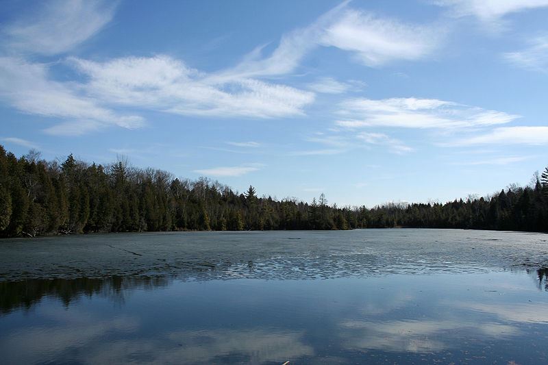 Featured image for Crawford Lake: A Key to Unlocking the Anthropocene Epoch?