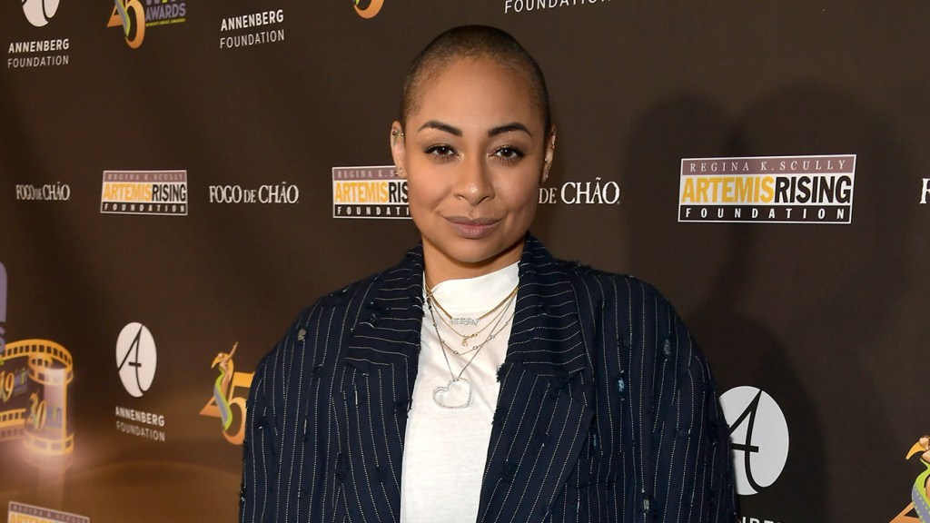 Featured image for Raven-Symoné's Clarification on Not Identifying as "African American"
