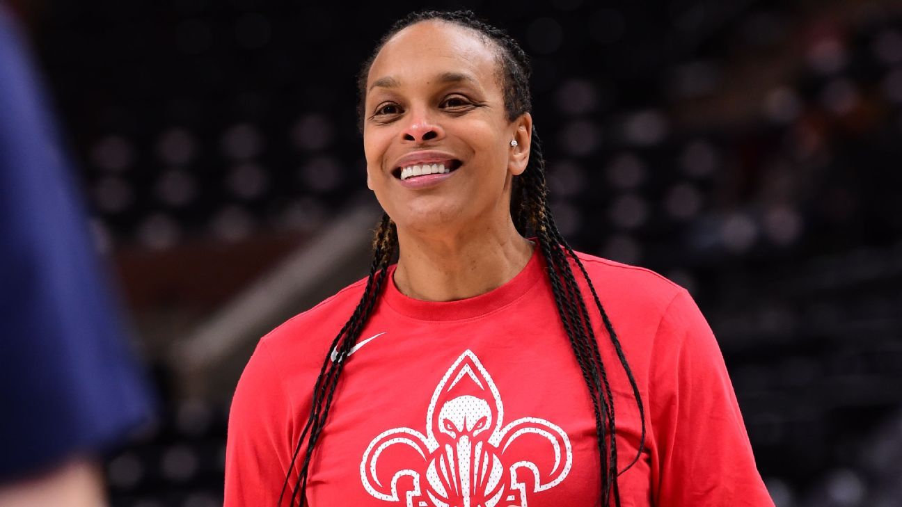 Teresa Weatherspoon to Coach Chicago Sky