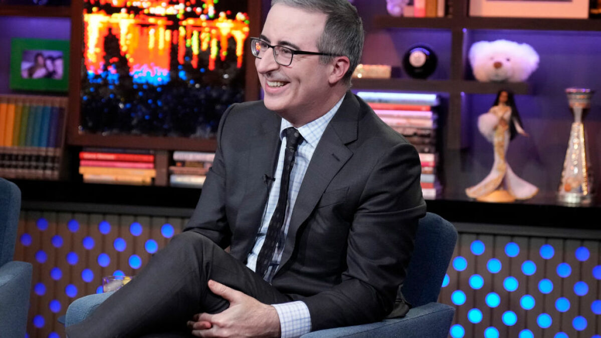 Featured image for Reddit moderators protest with John Oliver posts, CEO refuses to negotiate