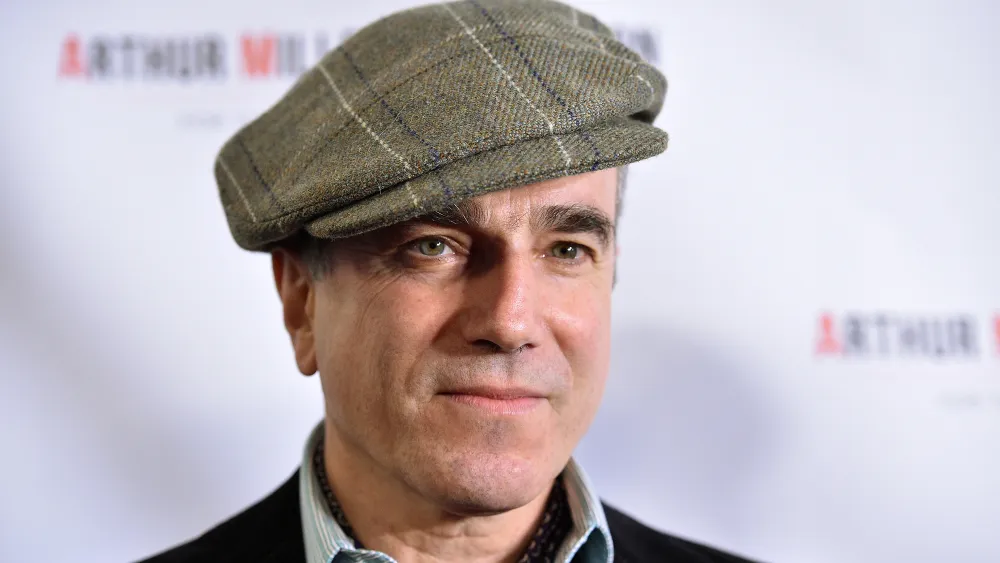 "Daniel Day-Lewis Stays Retired Despite Tempting Offers and Rumors"