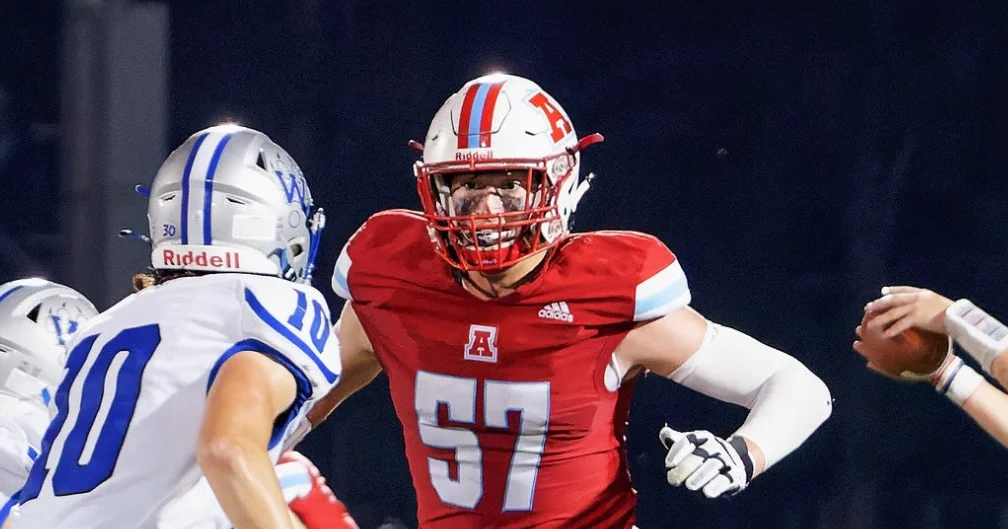 "Exciting Updates from Wisconsin Football's Spring Practice"