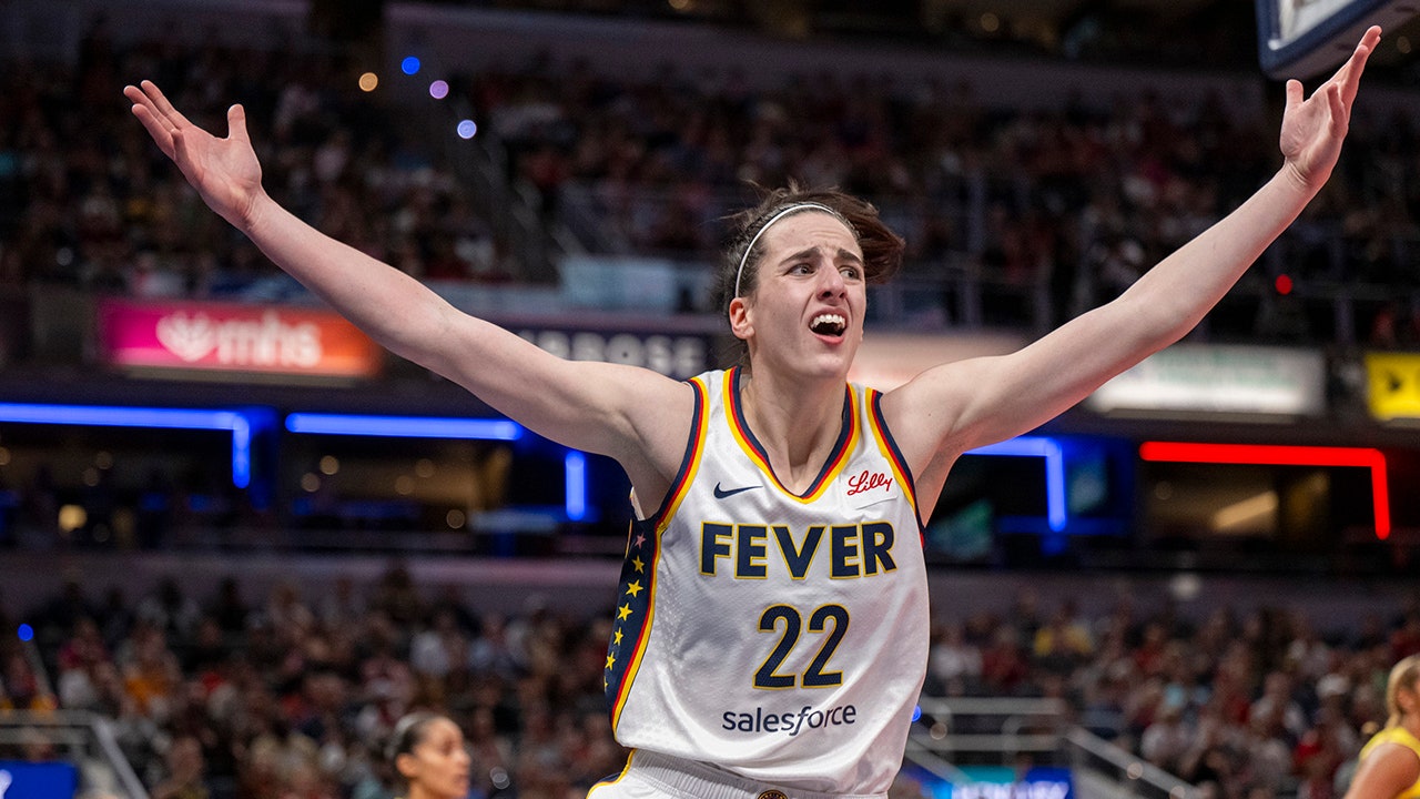 Caitlin Clark Faces Challenges and Support in WNBA Journey