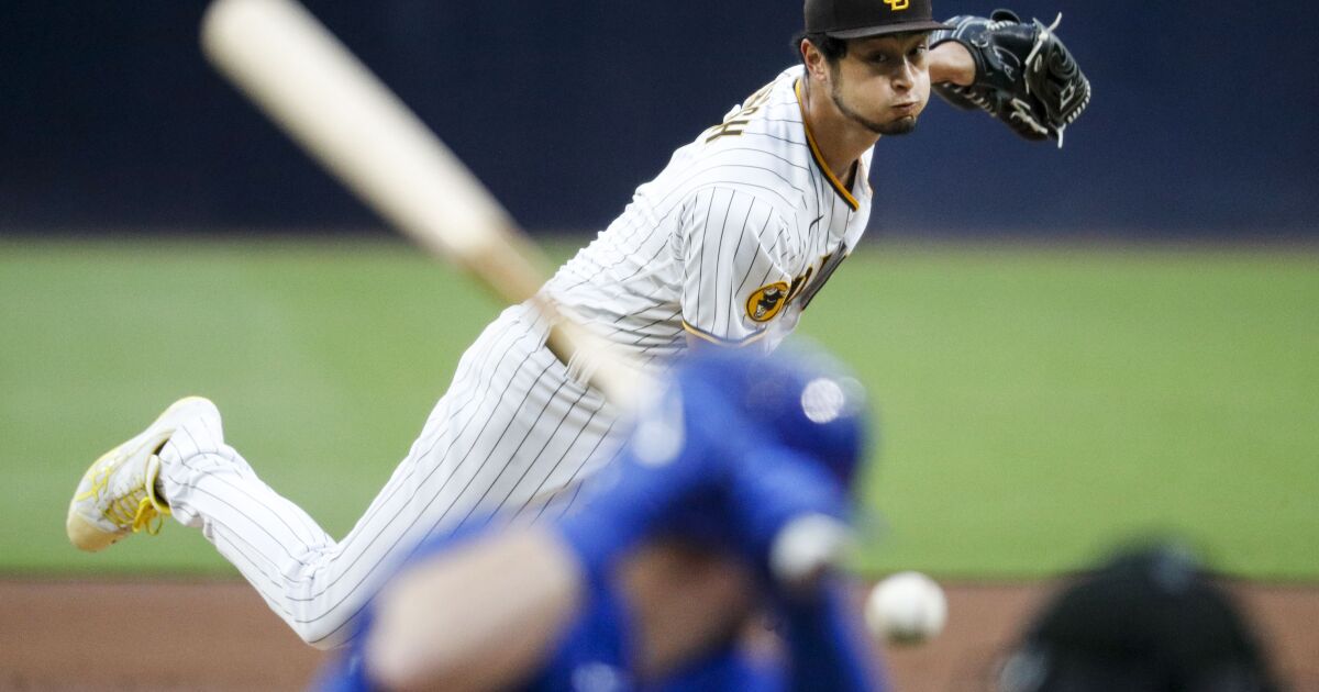 Featured image for Padres dominate Cubs with 6-0 victory in June 3rd game.