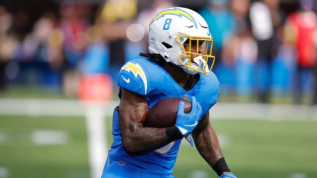 Chargers' Omarion Hampton to IR with ankle injury