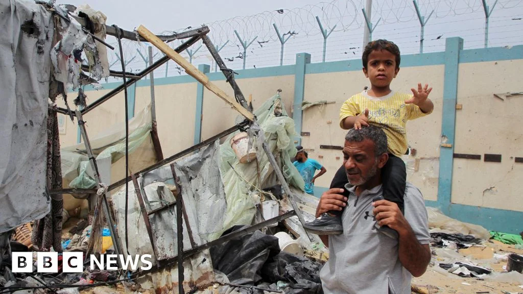 Israeli Tanks and Strikes Intensify in Rafah, Drawing Global Condemnation