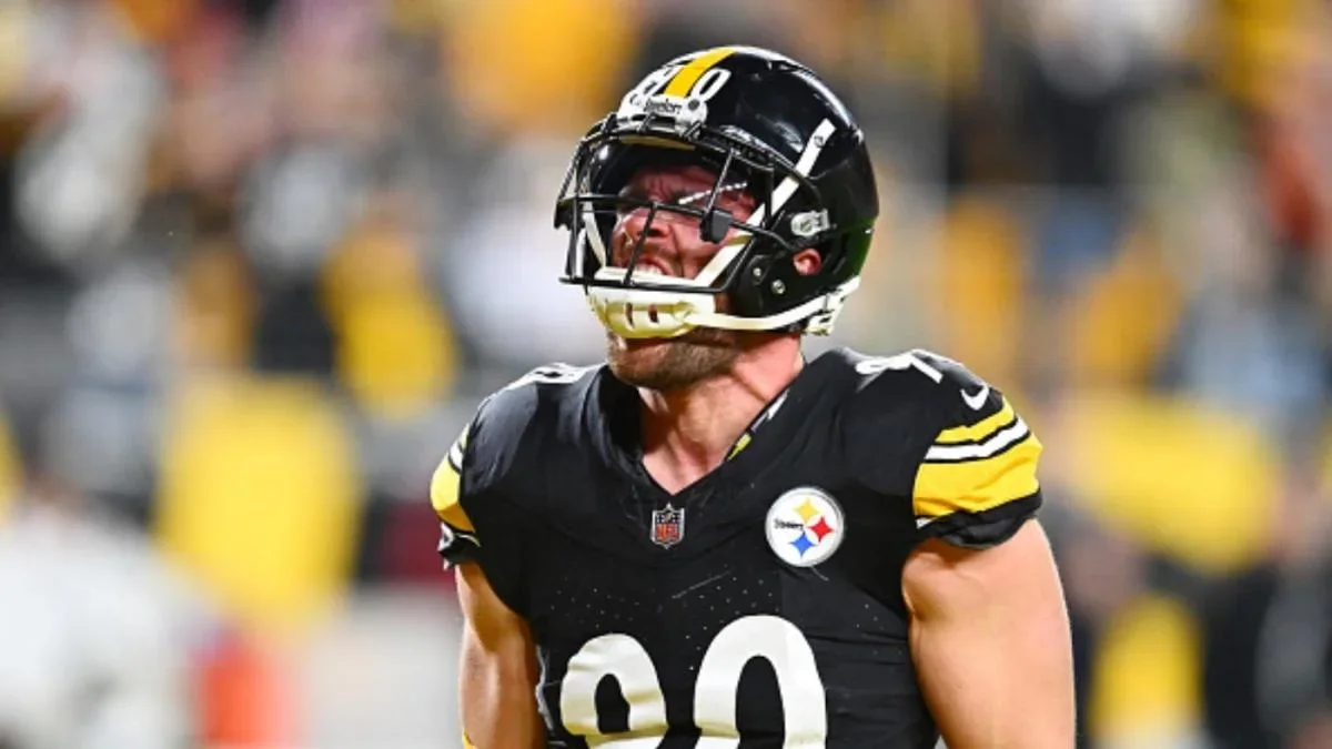 "Steelers' T.J. Watt Suffers Grade 2 MCL Sprain, Potential Playoff Impact"