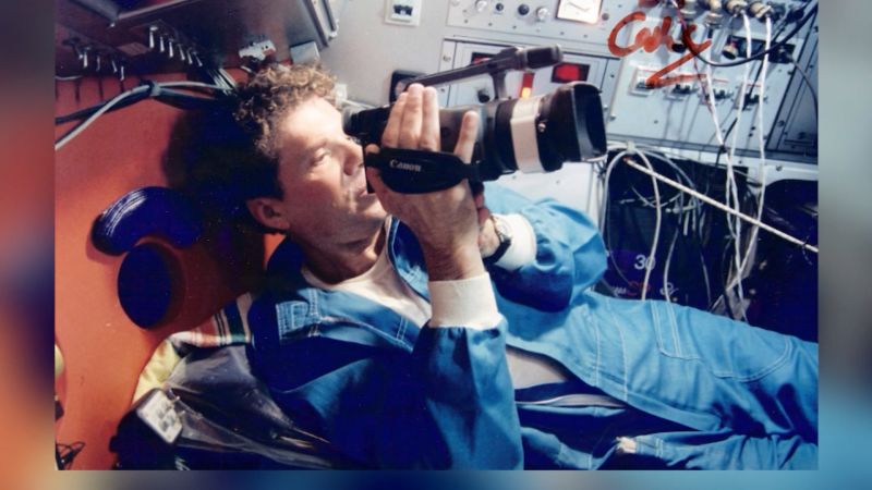 Featured image for Submersible Dangers: Tourists Risk Lives Exploring Titanic Wreckage