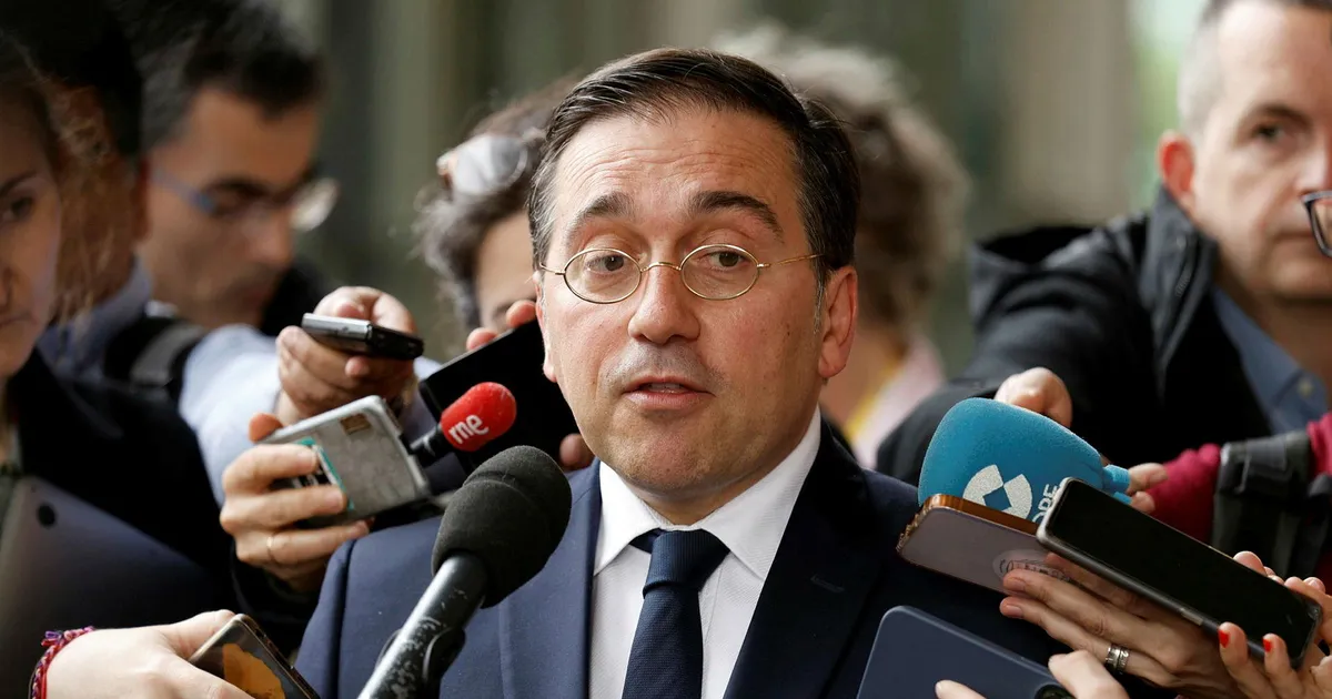 "Spanish FM Rebukes Israeli Counterpart Over Controversial Hamas Video"