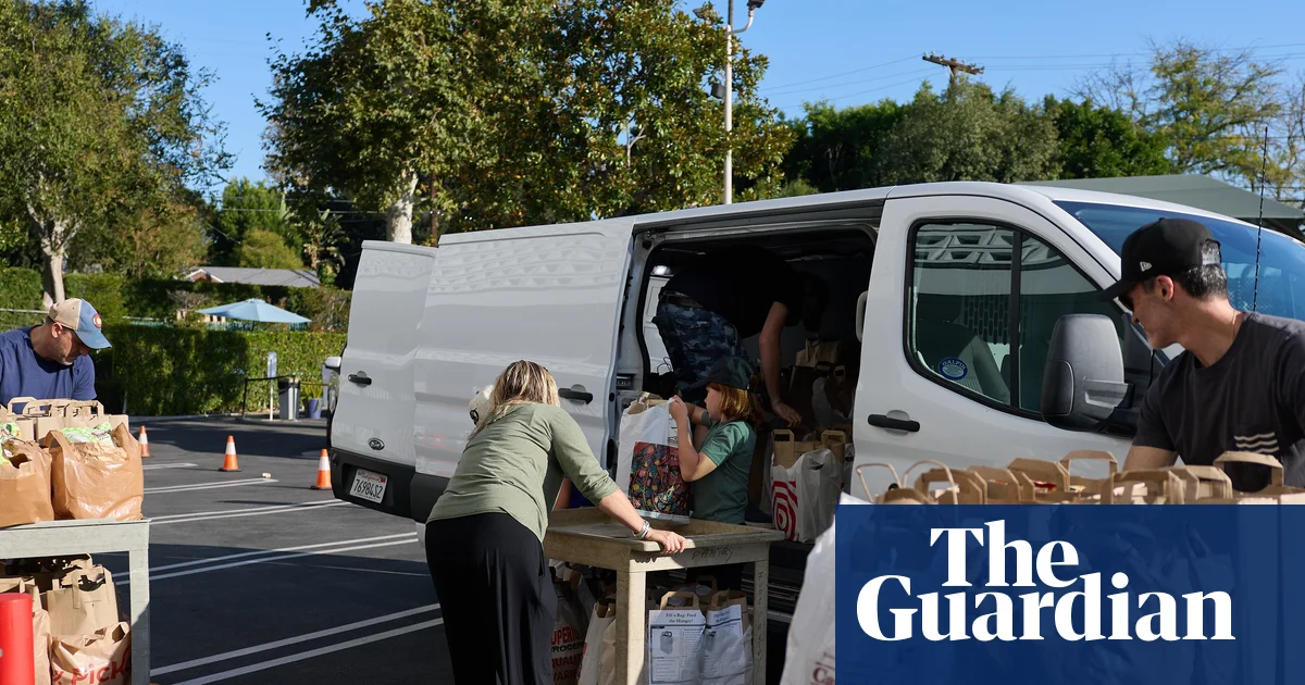 Featured image for US Food Benefits at Risk Amid Shutdown and Political Disputes