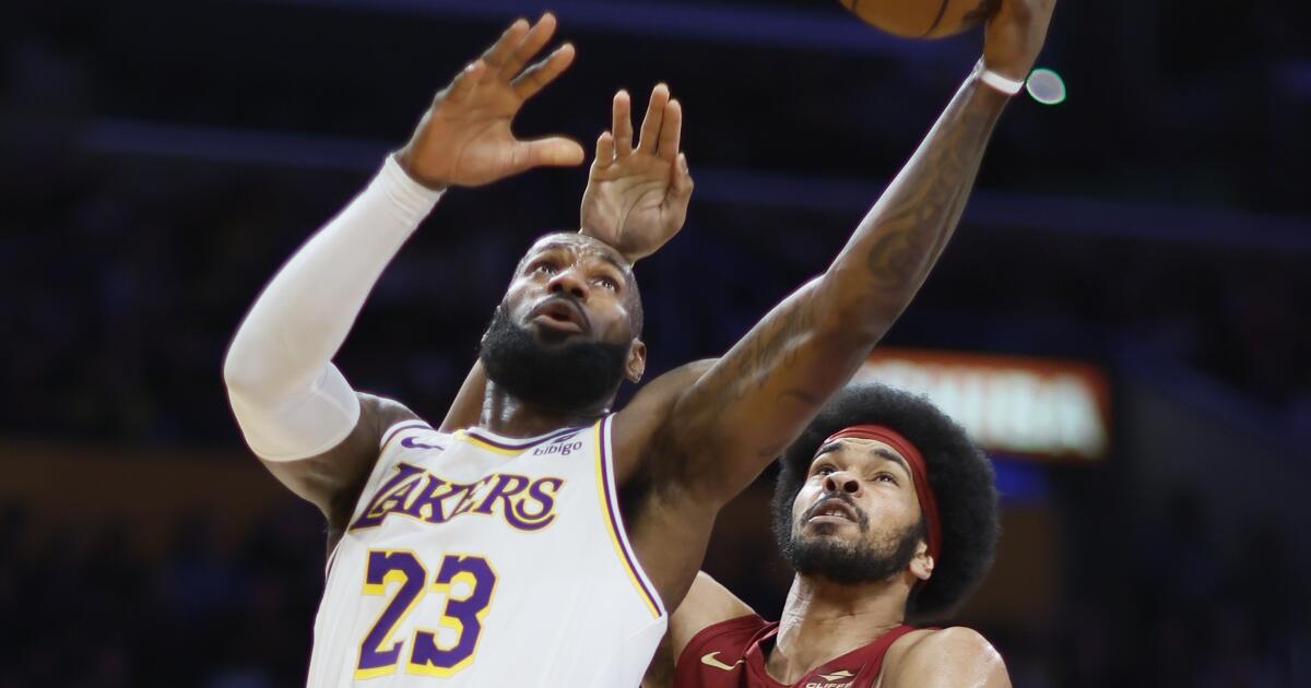 "LeBron, Davis Lead Lakers to Eighth Place with Win Over Cavs"